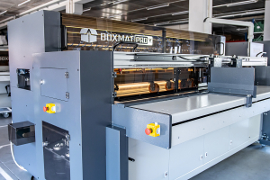 digital cardboard printer